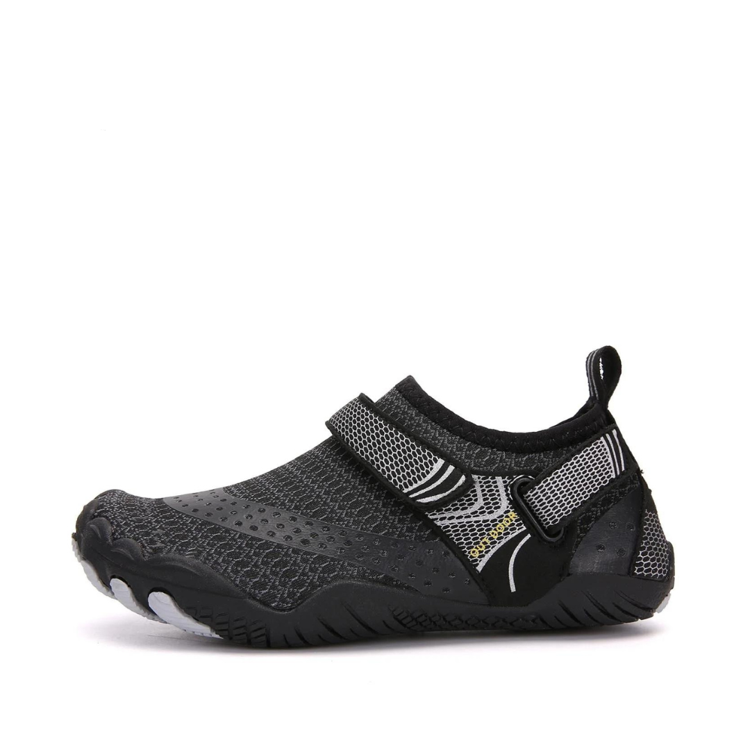 Barefoot water shoes for children