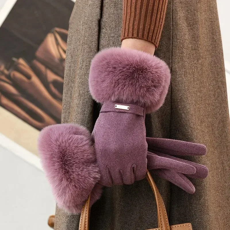 Chic Plush Cuff Winter Gloves
