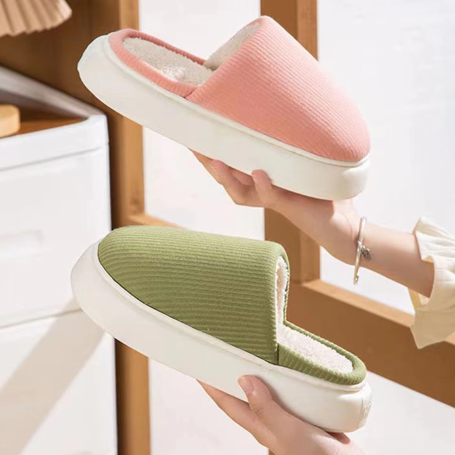 The Cloudies - Cozy Slippers for Home