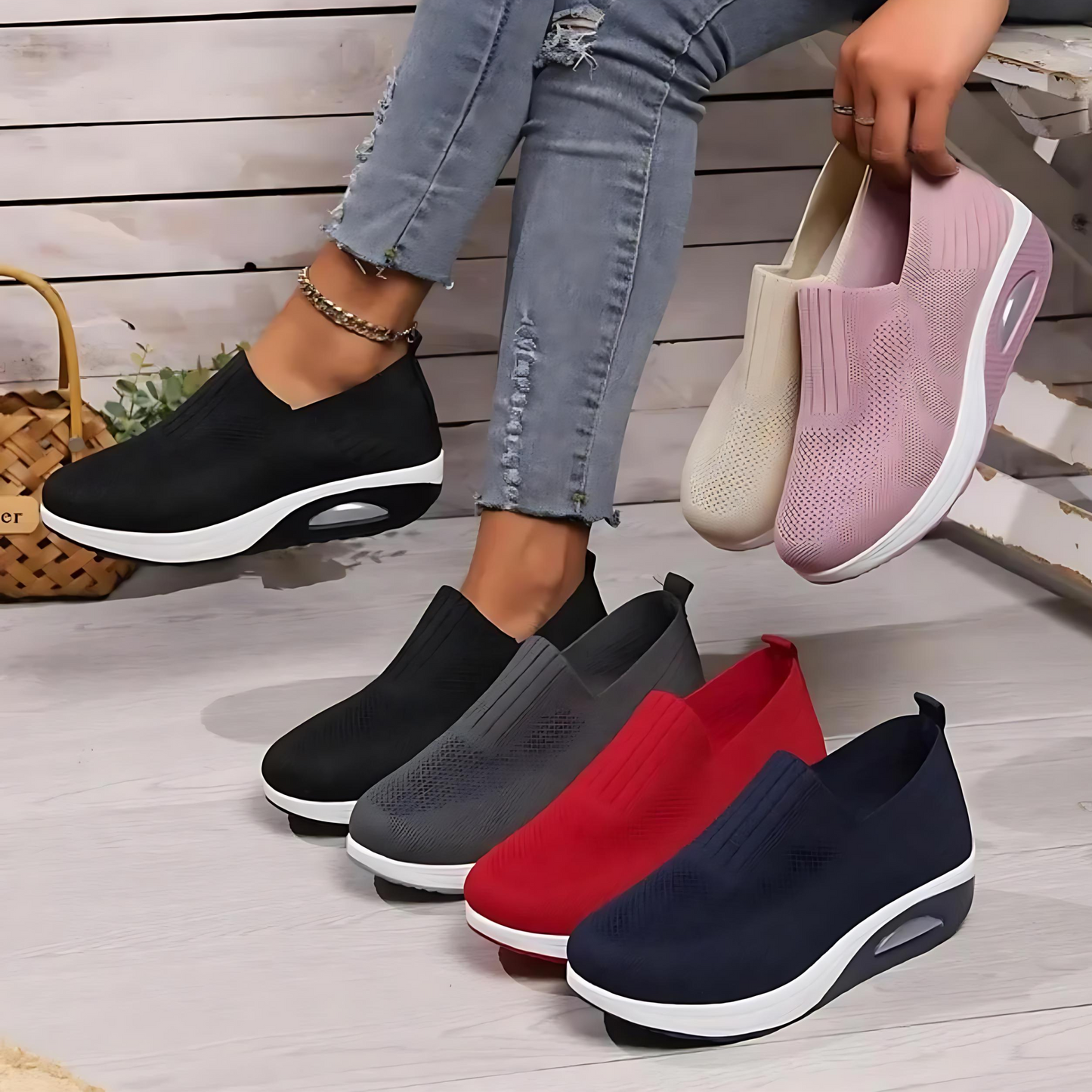 Hawk - Orthopedic pain-relieving shoes