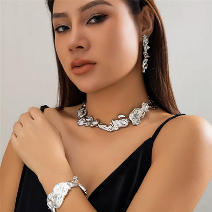 Molten Elegance Abstract Jewelry Set VIP